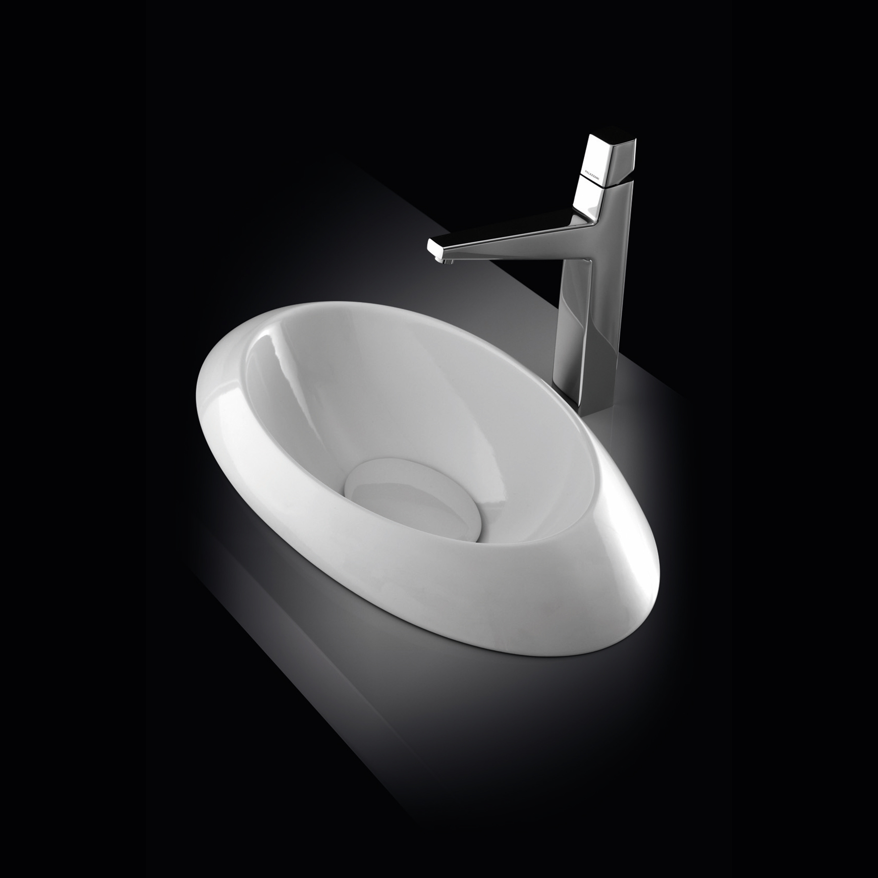 BUILT-IN SINK WITH CERAMIC WASTE COVER, WITHOUT OVERFLOW.